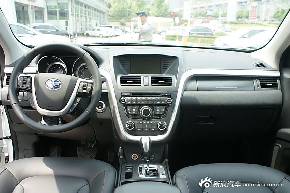 2013款奔騰X80