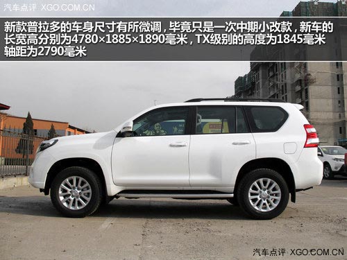 前臉造型精致 延續水準 實拍新款普拉多