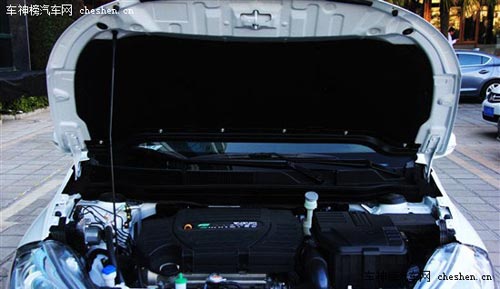 SUV也成白菜價 6款經(jīng)濟(jì)實(shí)用SUV車型推薦 長安鈴木 鋒馭，東風(fēng)日產(chǎn)逍客，北京現(xiàn)代途勝，廣汽三菱 勁炫ASX，東風(fēng)悅達(dá)起亞獅跑