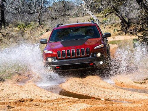 全能型SUV的先驅(qū)者 Jeep自由光耀世登場