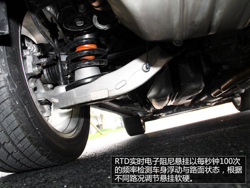 不做平凡的SUV 試駕凱迪拉克2013款SRX