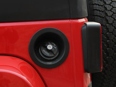 大幅降低越野門檻 實拍Jeep牧馬人3.0L