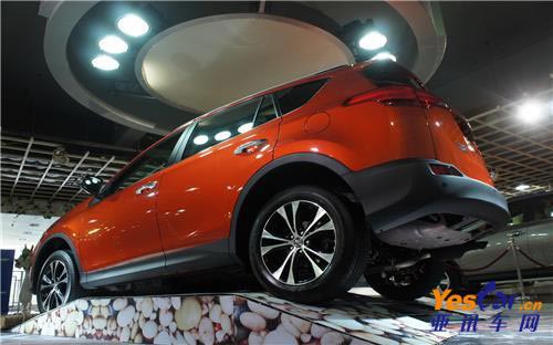 2013款 2.5L 自動四驅豪華版 亞訊車網 www.yescar.cn