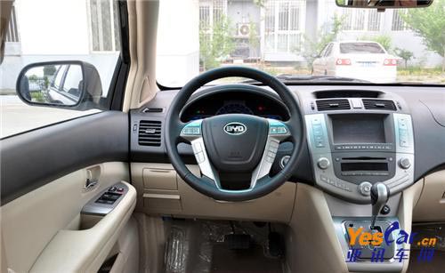 比亞迪S6 亞訊車網 www.yescar.cn