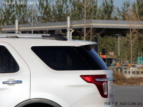  點(diǎn)評(píng)美系SUV福特探險(xiǎn)者