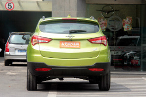 10萬元時(shí)尚SUV PCauto實(shí)拍解析海馬S5